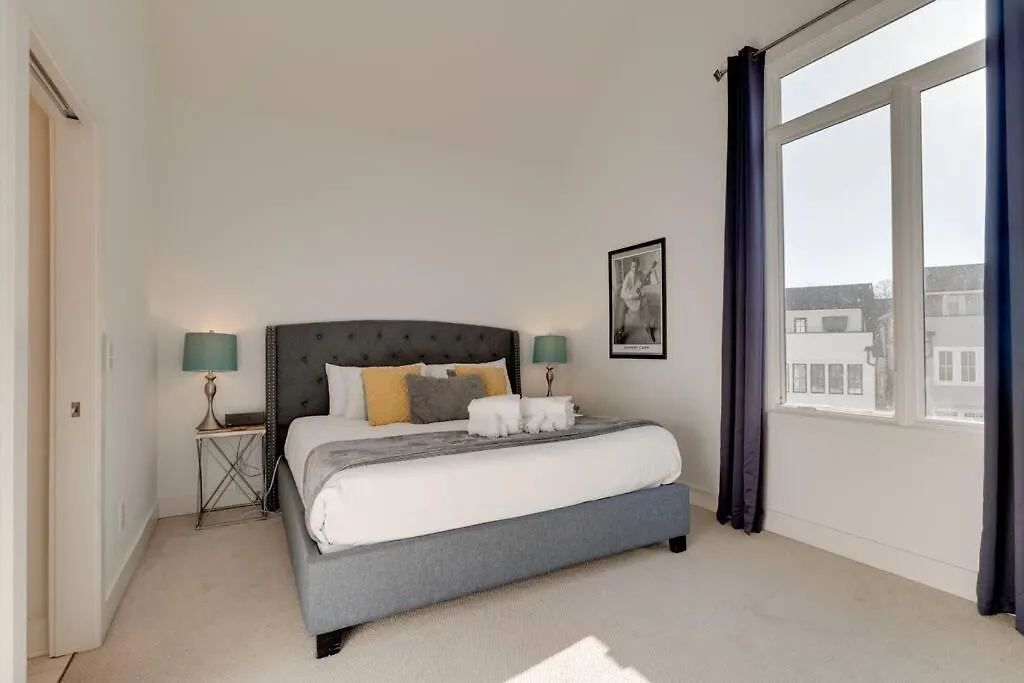 Epic Location- Steps From 12Th S, Sleep12 Villa Nashville 0*,  United States
